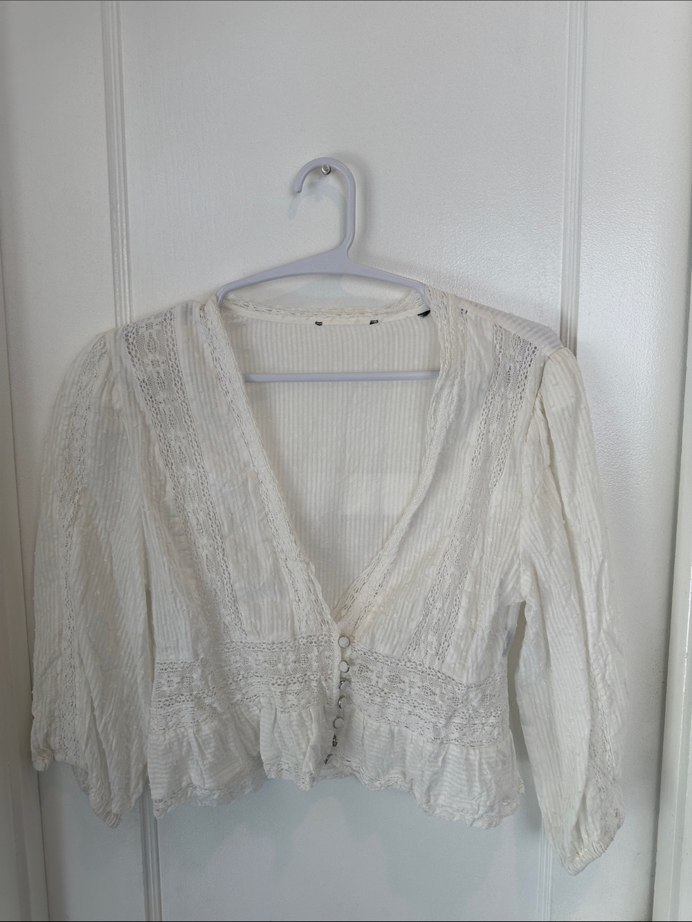 Vintage White Lace-Trim Peasant Blouse - Women Tops